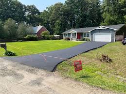 Best Concrete Driveway Installation  in Utica, MI